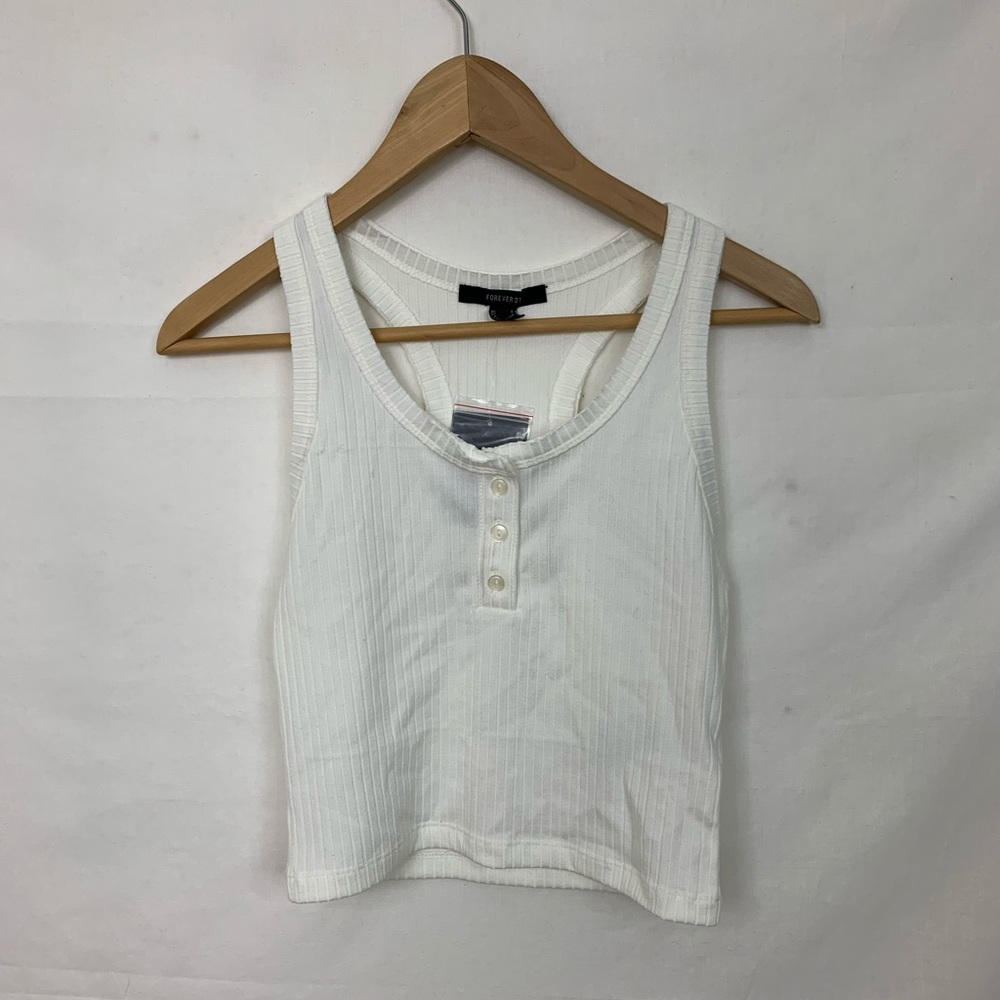 NWT F21 White Sleeveless Crop Top